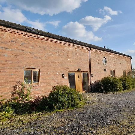 Mile House Barn Bed & Breakfast Nantwich Buitenkant foto